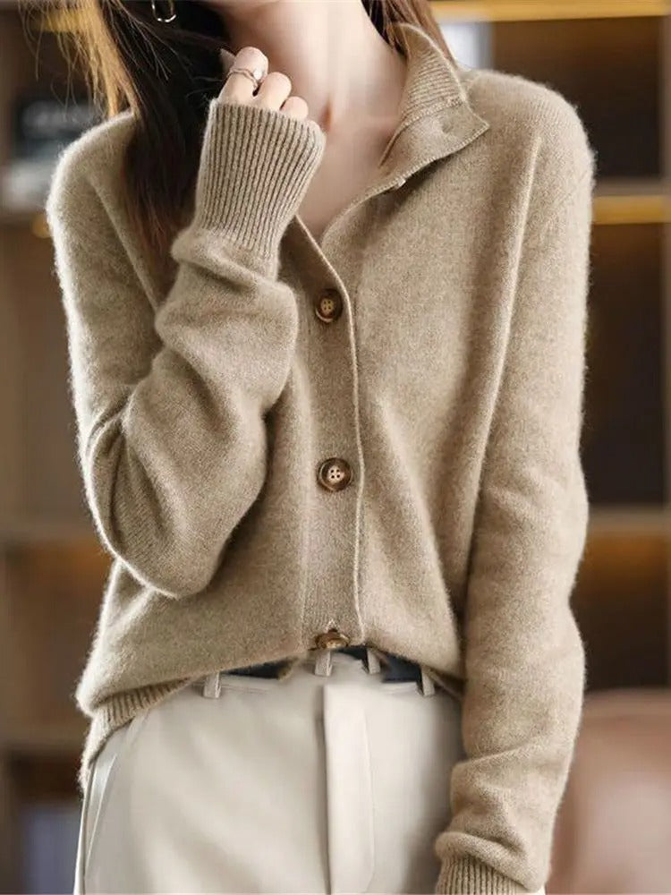 Claudia™ Elegant Women's Cardigan